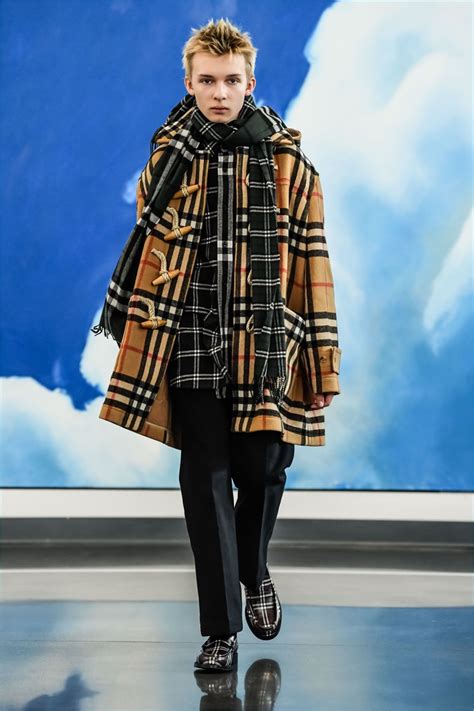 burberry x gosha rubchinskiy|Every look from the Burberry Gosha Rubchinskiy collaboration.